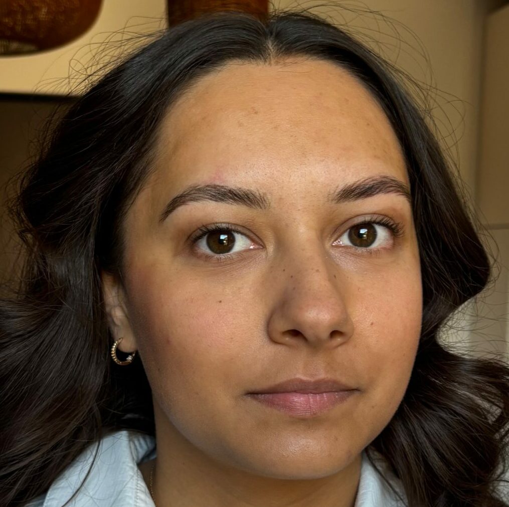 Facetune_21-04-2026-20-46-27
